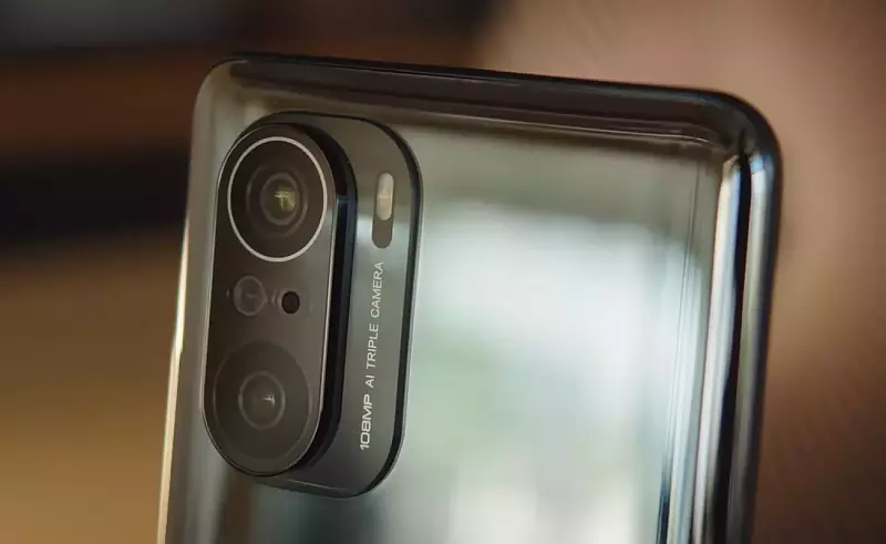 Xiaomi Mi 11i recenzija: Odličan telefon srednje klase