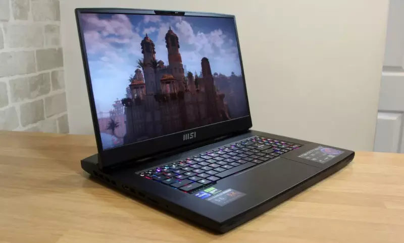 MSI Titan GT77 HX 13V: ogroman, moćan i pristupačan laptop za igre