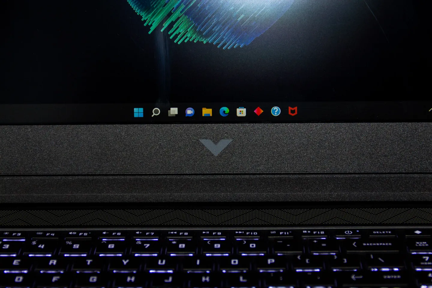 hp victus 15 recenzija: pristupačan 1080p laptop za igranje