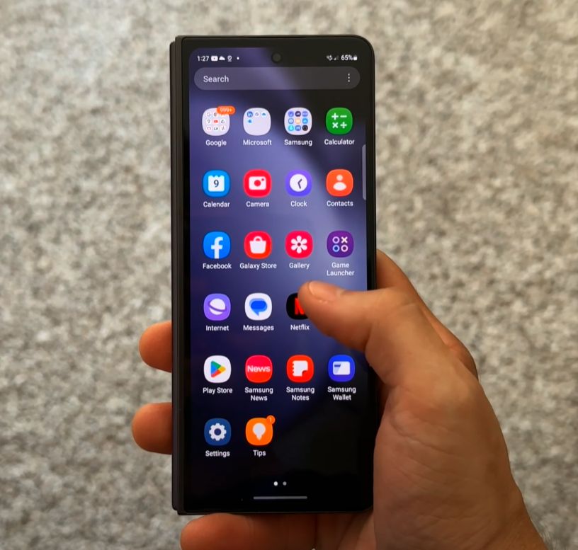 5 stvari koje gubite prelaskom sa aplikacije Samsung Messages na Google Messages! Samsung Galaxy Z Fold 5 ekran